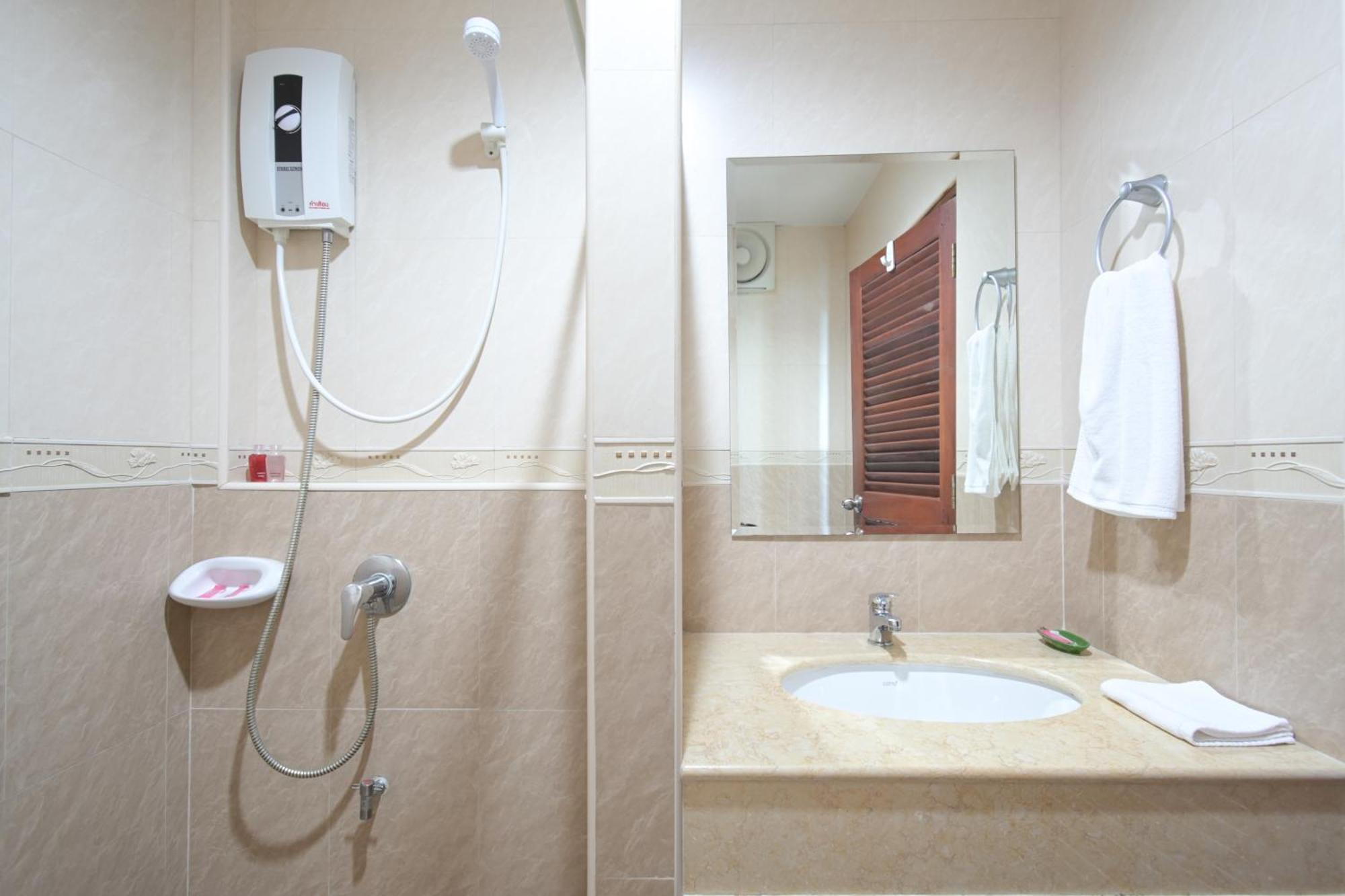Hotel Shamrock 3*